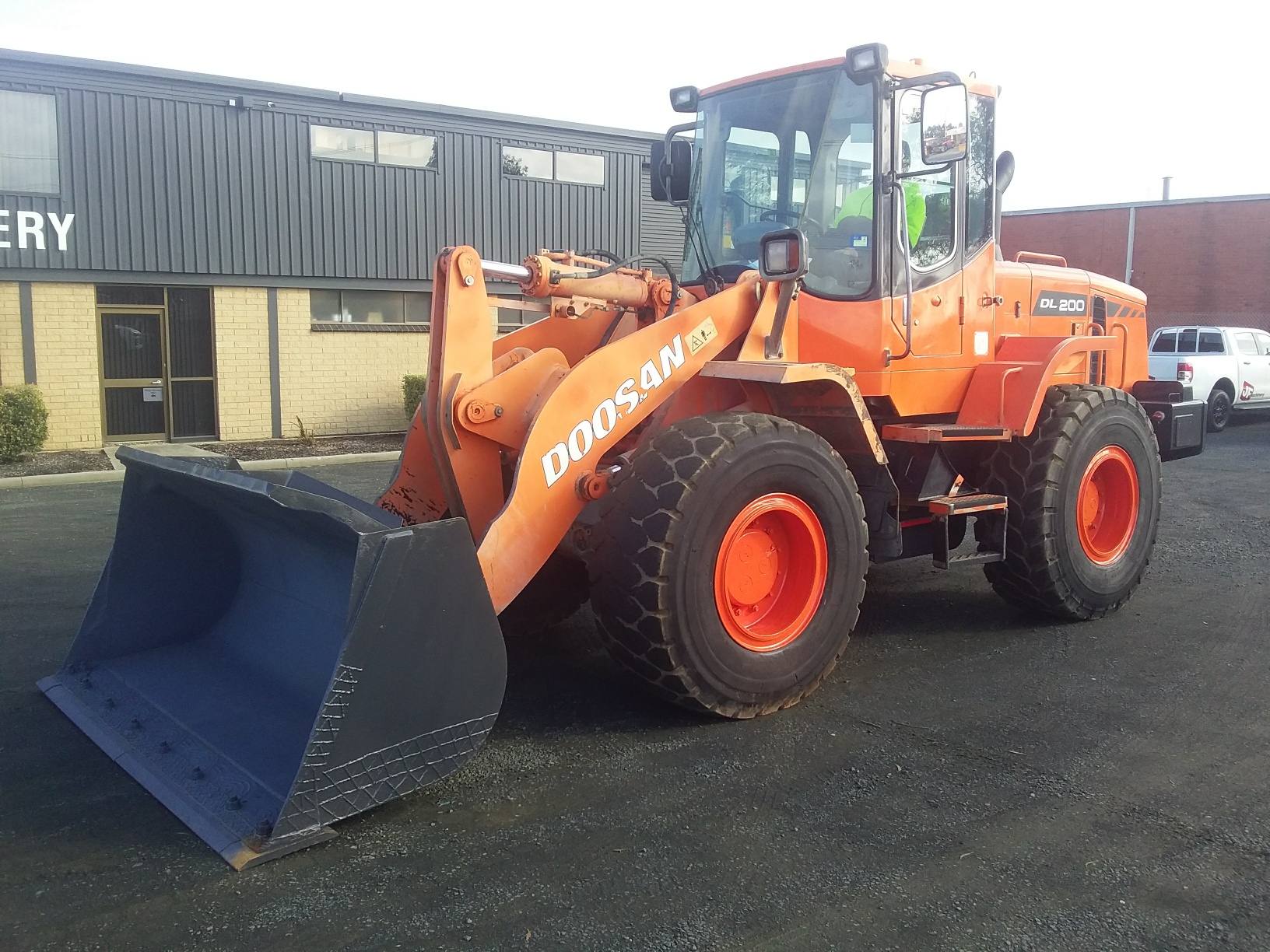 2010 Doosan DL200